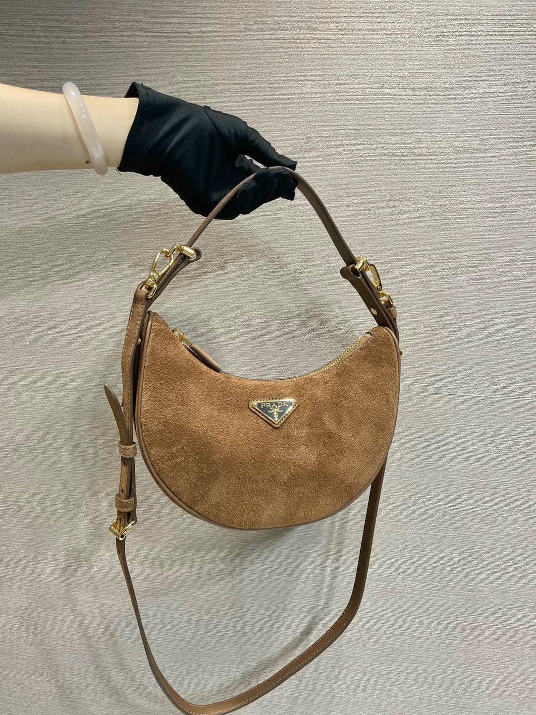008Series-Suede